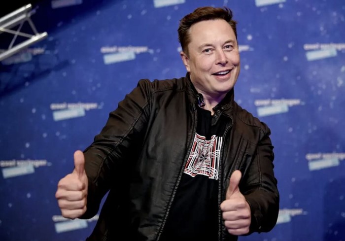 Elon Musk dust off the 'X.com' site: will it be a rival social network of Twitter?